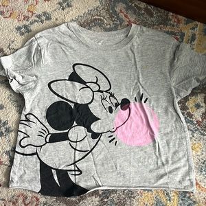 Minnie Medium Crop